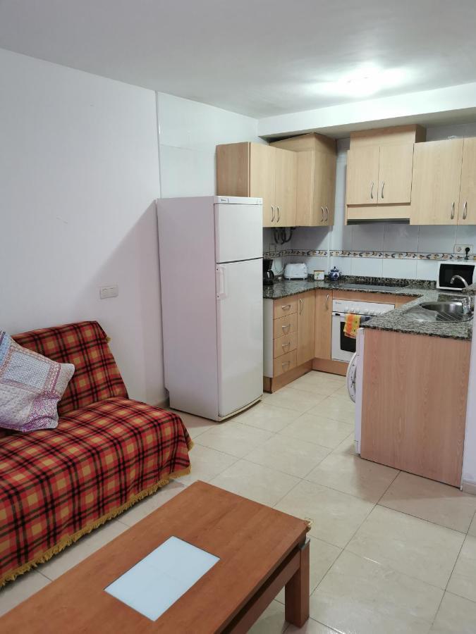 Hostal Residencia Celma Sant Carles De La Rapita Ngoại thất bức ảnh