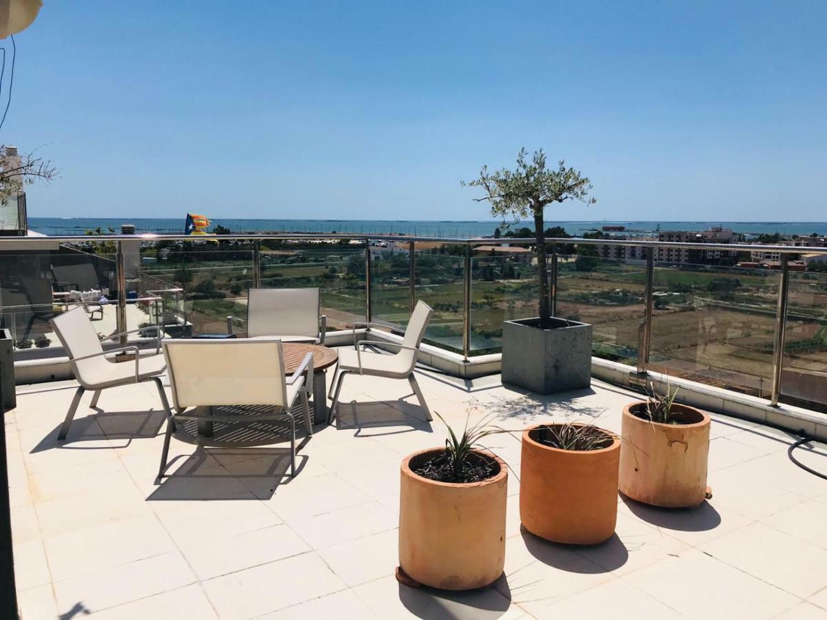 Hostal Residencia Celma Sant Carles De La Rapita Ngoại thất bức ảnh
